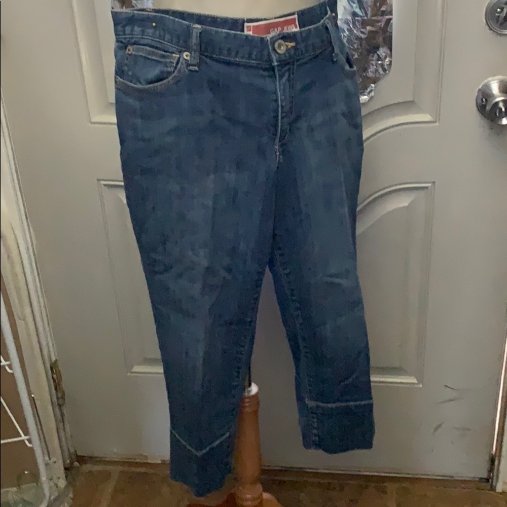FINAL SALE💵 💙 Gap Denim Capris!